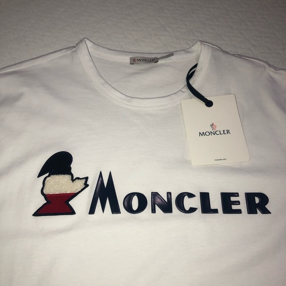Moncler t-shirt - Picture 2 of 3